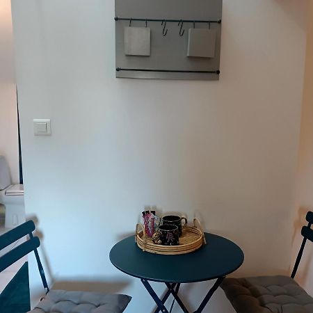B&B Cote Loire Les Rosiers Exterior foto